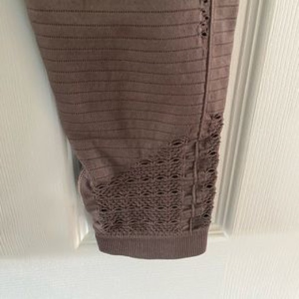 Gymshark Brown High-Waist Leggings with Lace Ankles - Picture 8 of 9